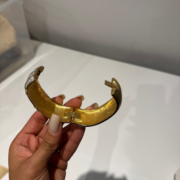 Vintage authentic Swarovski Crystal Cuff Bracelet - Picture 9 of 9